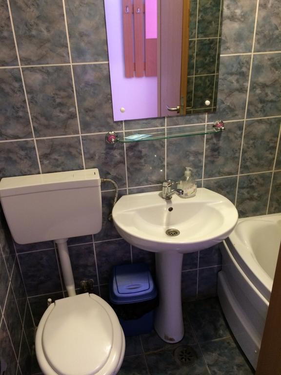 Pensiunea Simina Caransebeş Habitación foto